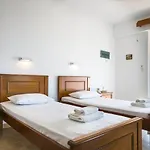 Saulas Aparthotel Lourdata (Kefalonia)