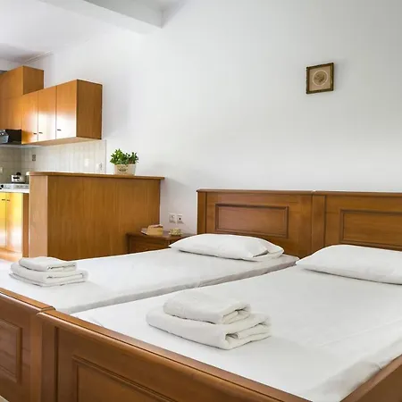 Saulas 3* ロウダータ